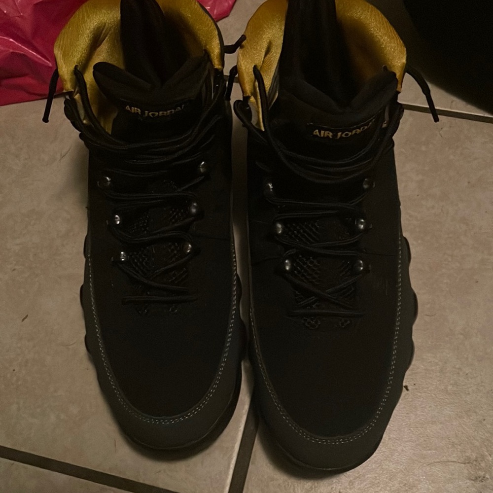 Jordan 9 Retro